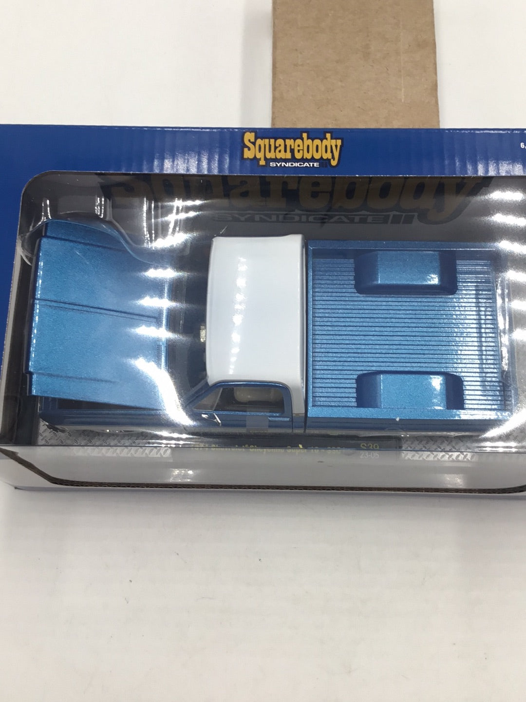 M2 Machines 1/24 1974 Chevrolet Cheyenne Super 10 SS01 S39