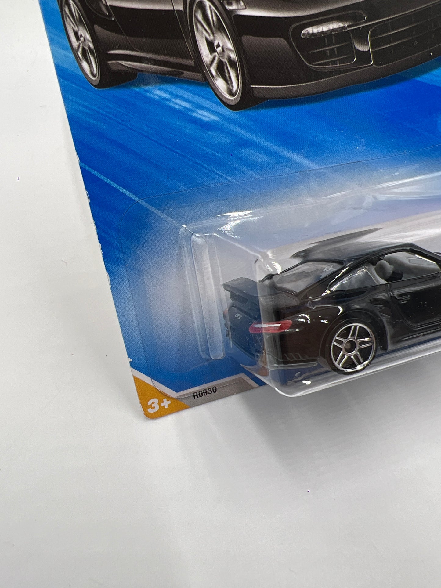 2010 Hot Wheels New Models #14 Porsche 911 GT2 Black Card Not Perfect SR