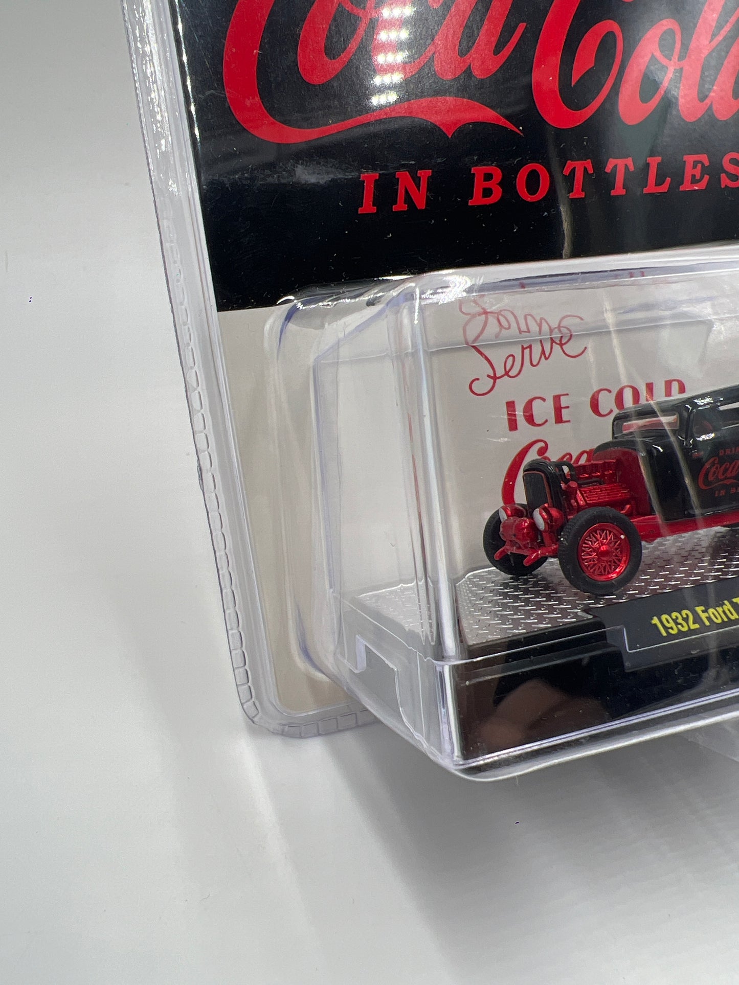 M2 Machines Coca Cola CHASE 1932 Ford Three Window Coupe Black A48