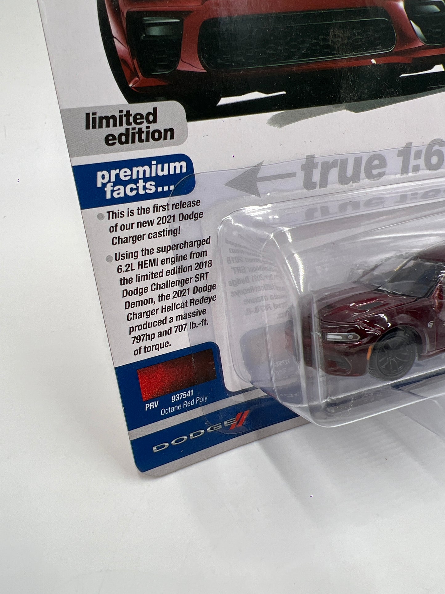 Auto World Modern Muscle Release 3 Version B 2021 Dodge Charger SRT Hellcat Redeye Dark Red