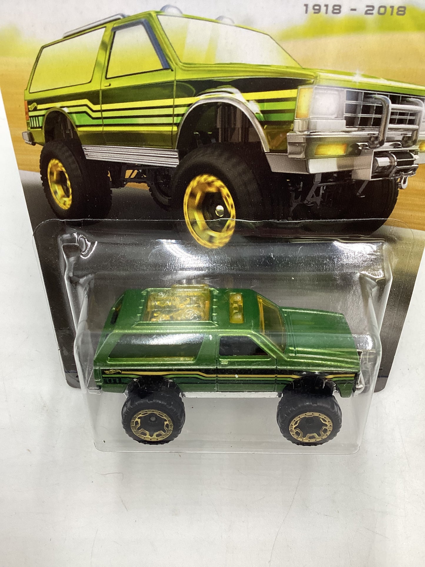Hot Wheels Walmart 100 Years Chevy #5 Chevy Blazer 4x4 Green 160A