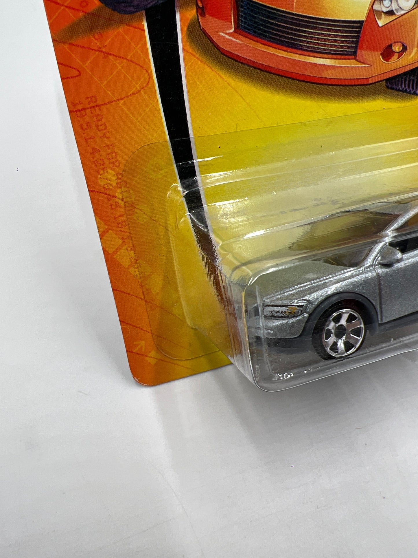 Matchbox MBX Metal #4 Volvo C30 Silver W/Protector