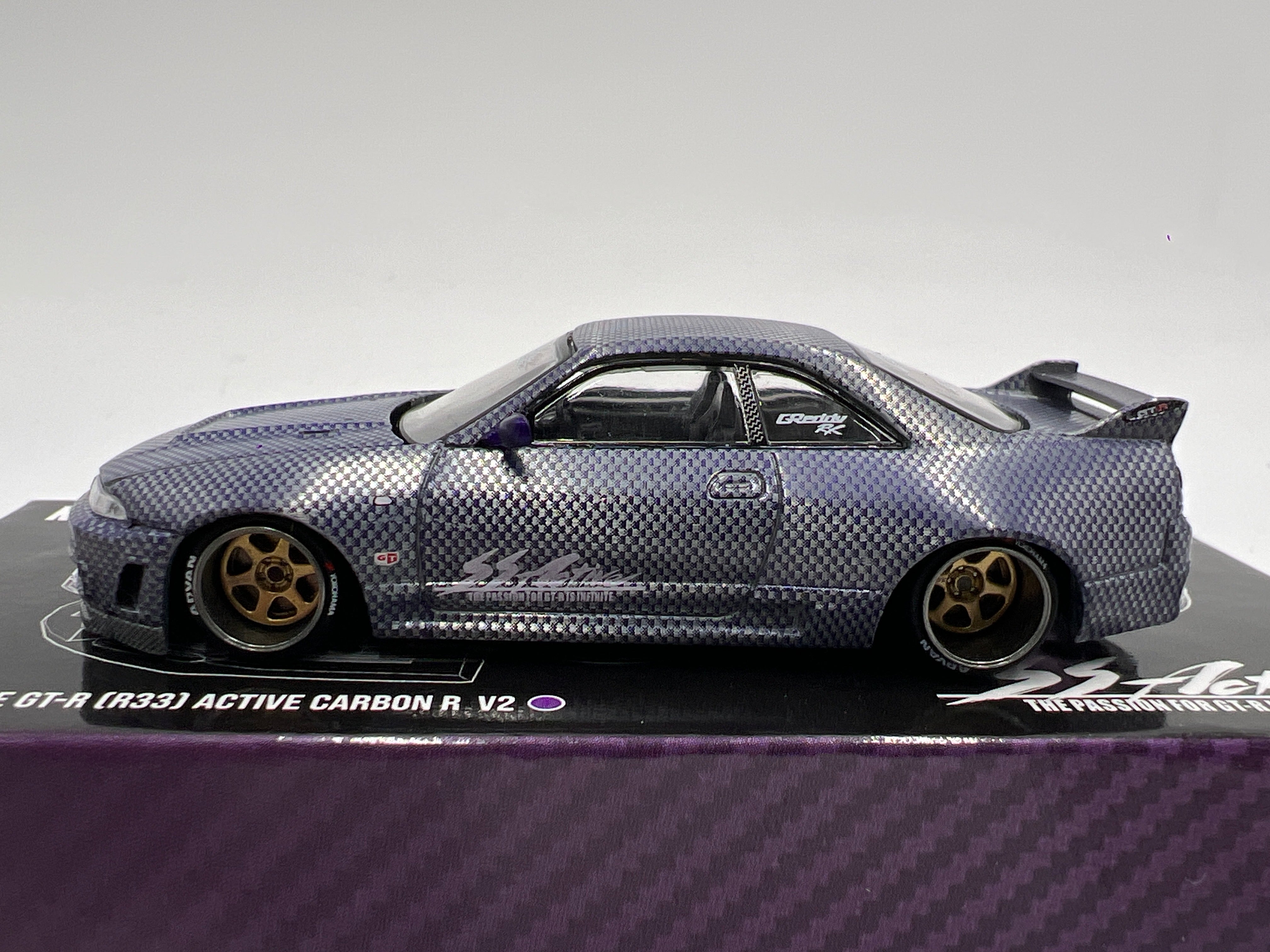 Mini GT x Kaido House #163 CHASE Nissan Skyline GT-R R33 Active