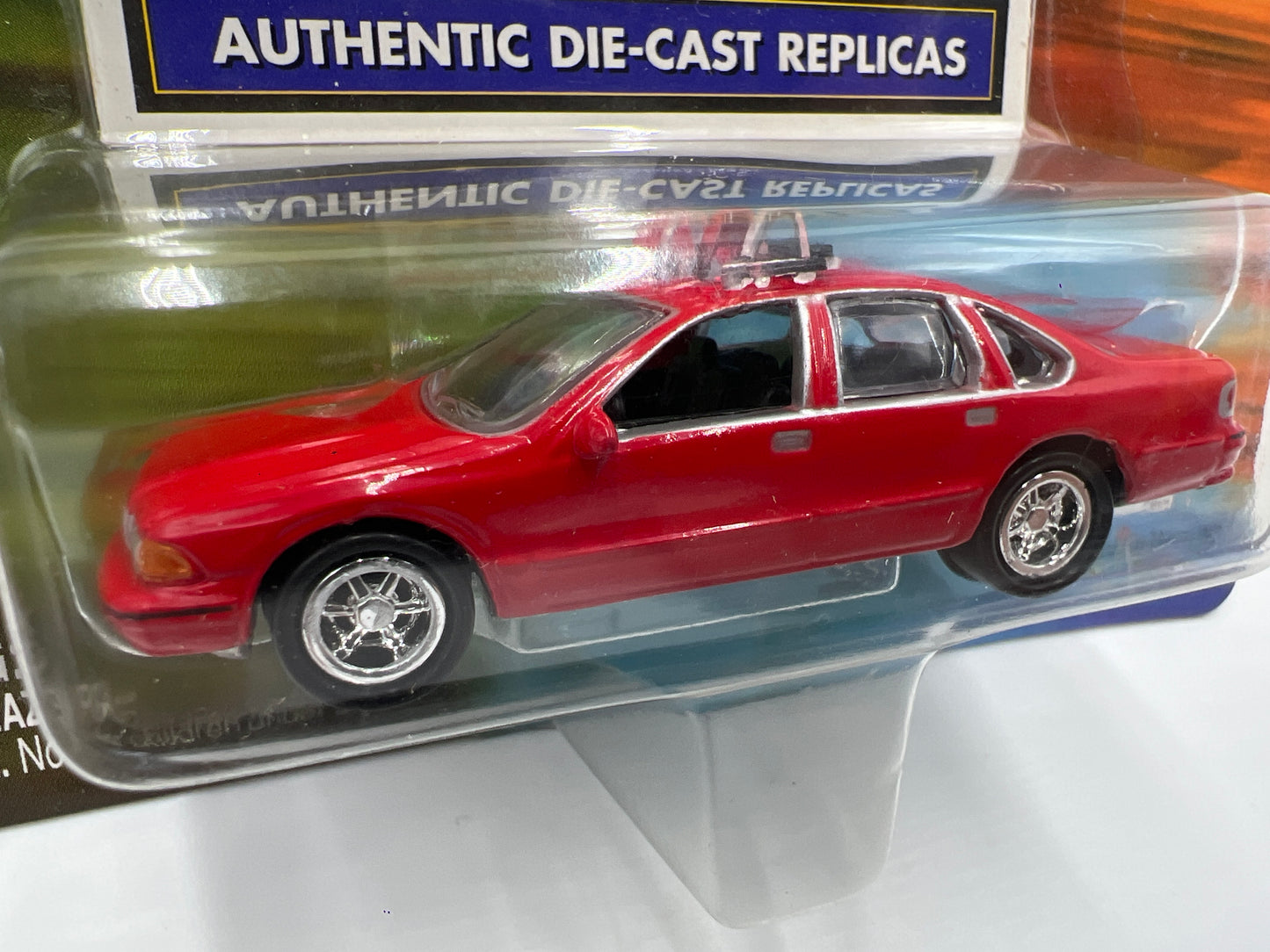 Johnny Lightning Lightning Speed 95 Chevy Caprice Red 230G
