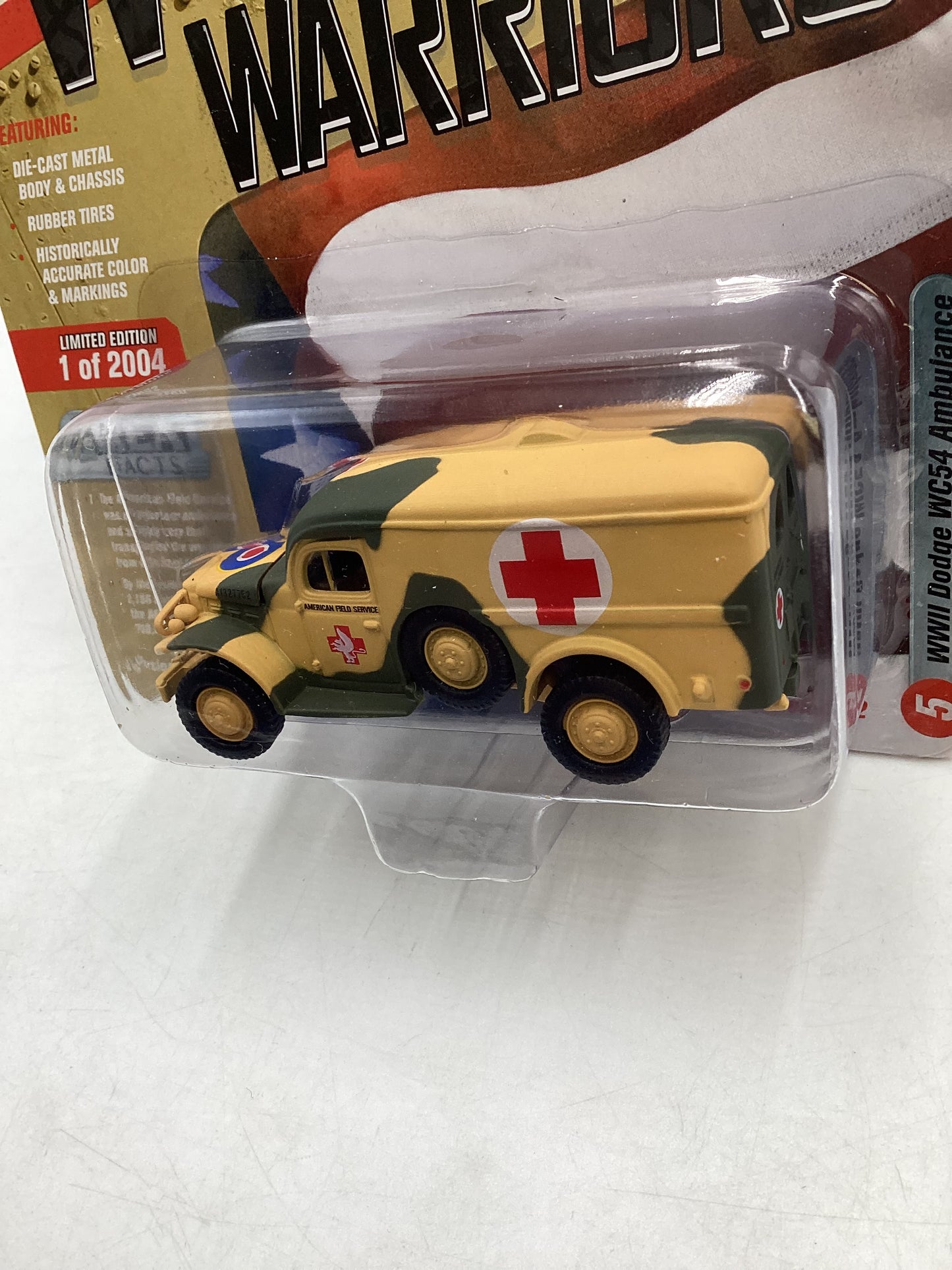 Johnny Lightning Wheeled Warriors WWII Dodge WC54 Ambulance 219B