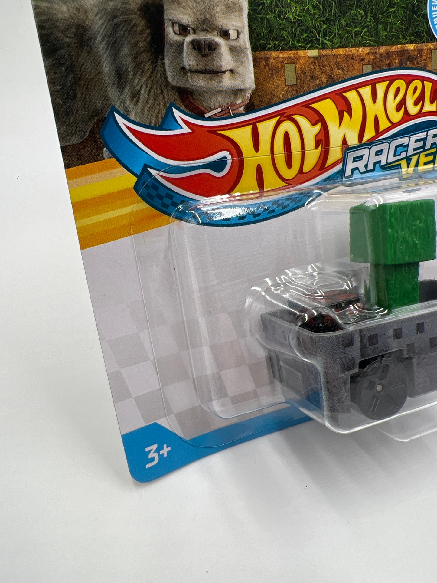 2025 Hot Wheels Racer Verse A Minecraft Movie Creeper 111C