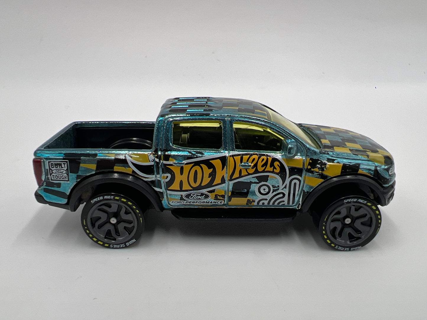 Hot Wheels iD Speed Rigs Series 2 #3 19 Ford Ranger Raptor Blue Opened