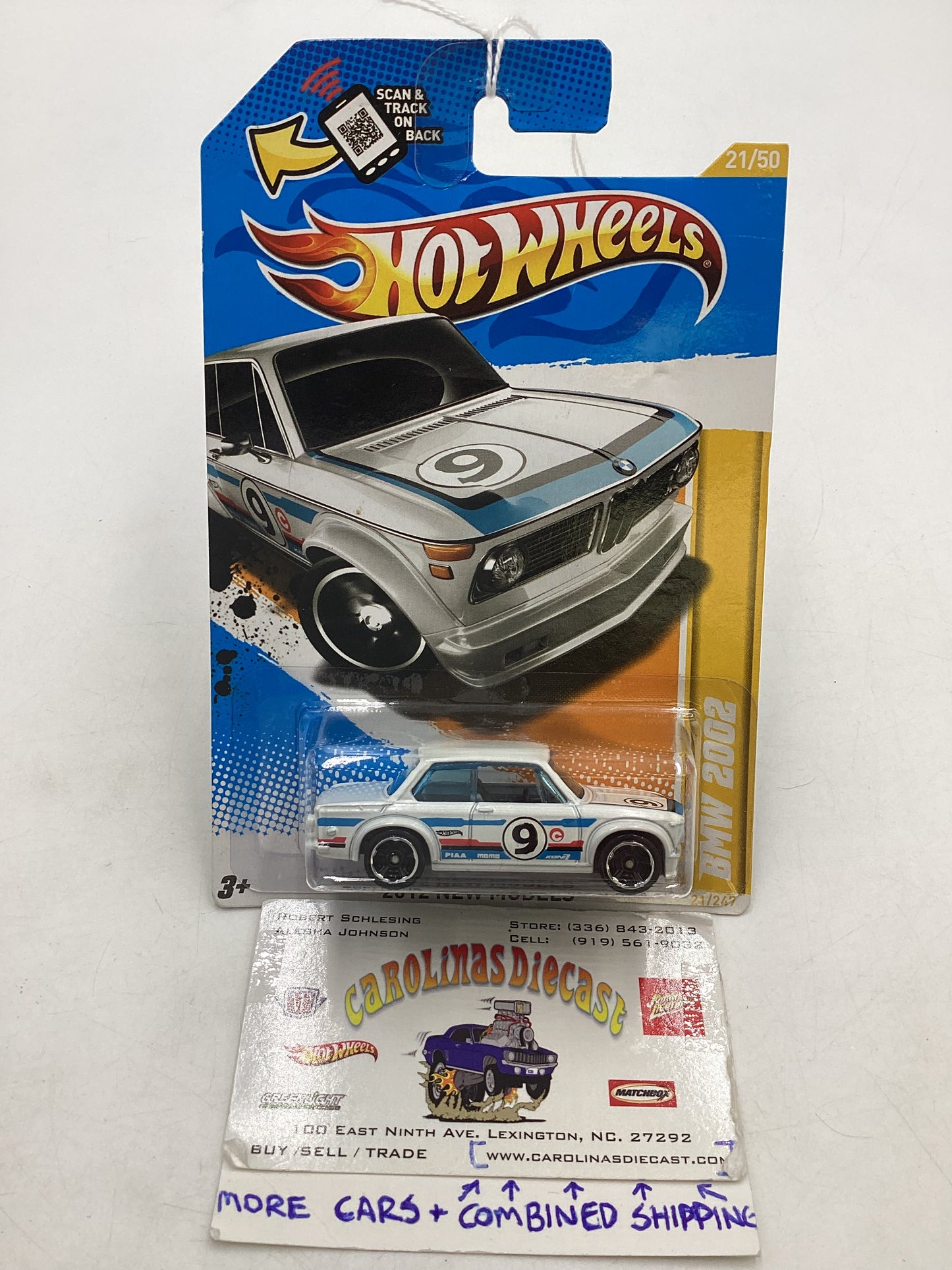 2012 Hot Wheels #021 BMW 2002 White 106H