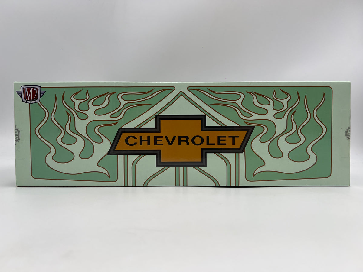 2026 M2 Machines R01 1/24 & 1/64 2 Pack 1973 Chevrolet Cheyenne Super 10 Light Green