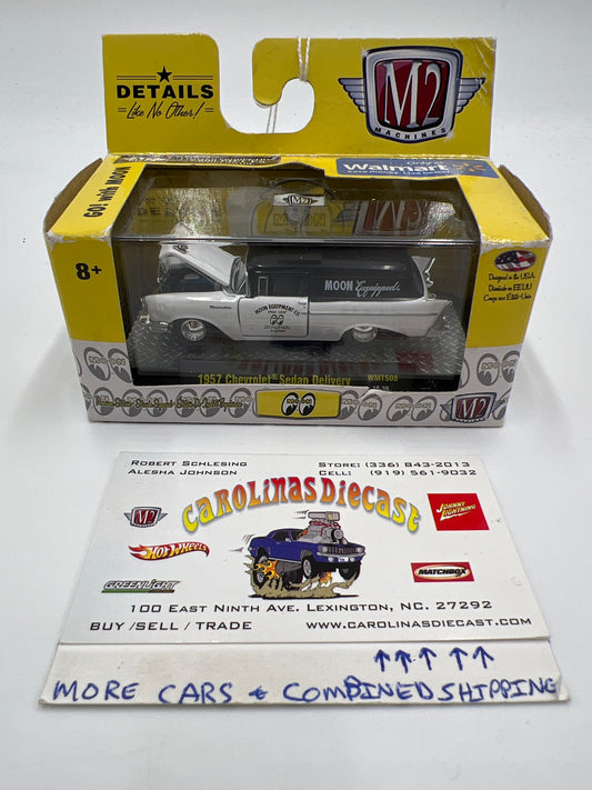 M2 Machines Walmart Exclusive Mooneyes 1957 Chevrolet Sedan Delivery White/Black (Bad Box) WMTS08