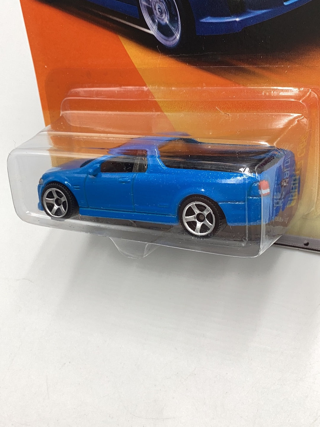 Matchbox #2 08 Holden VE UTE SSV blue 212A