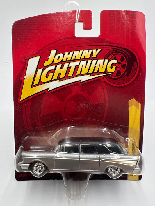 Johnny Lightning Small Card 1957 Chevy Hearse Silver