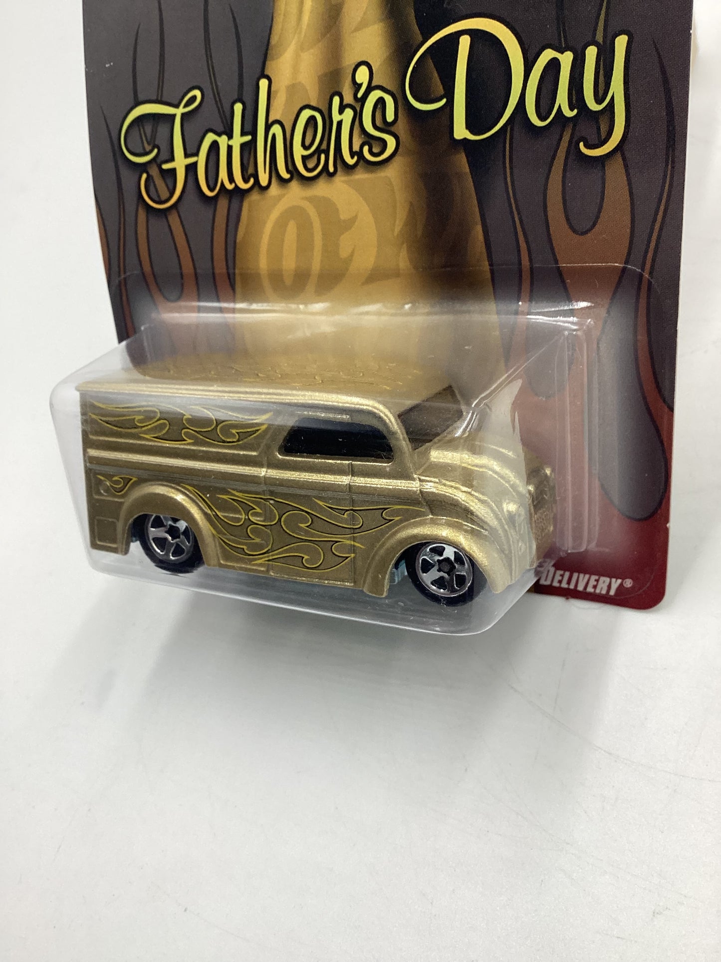 2008 Hot Wheels Fathers Day Dairy Delivery Gold 160J