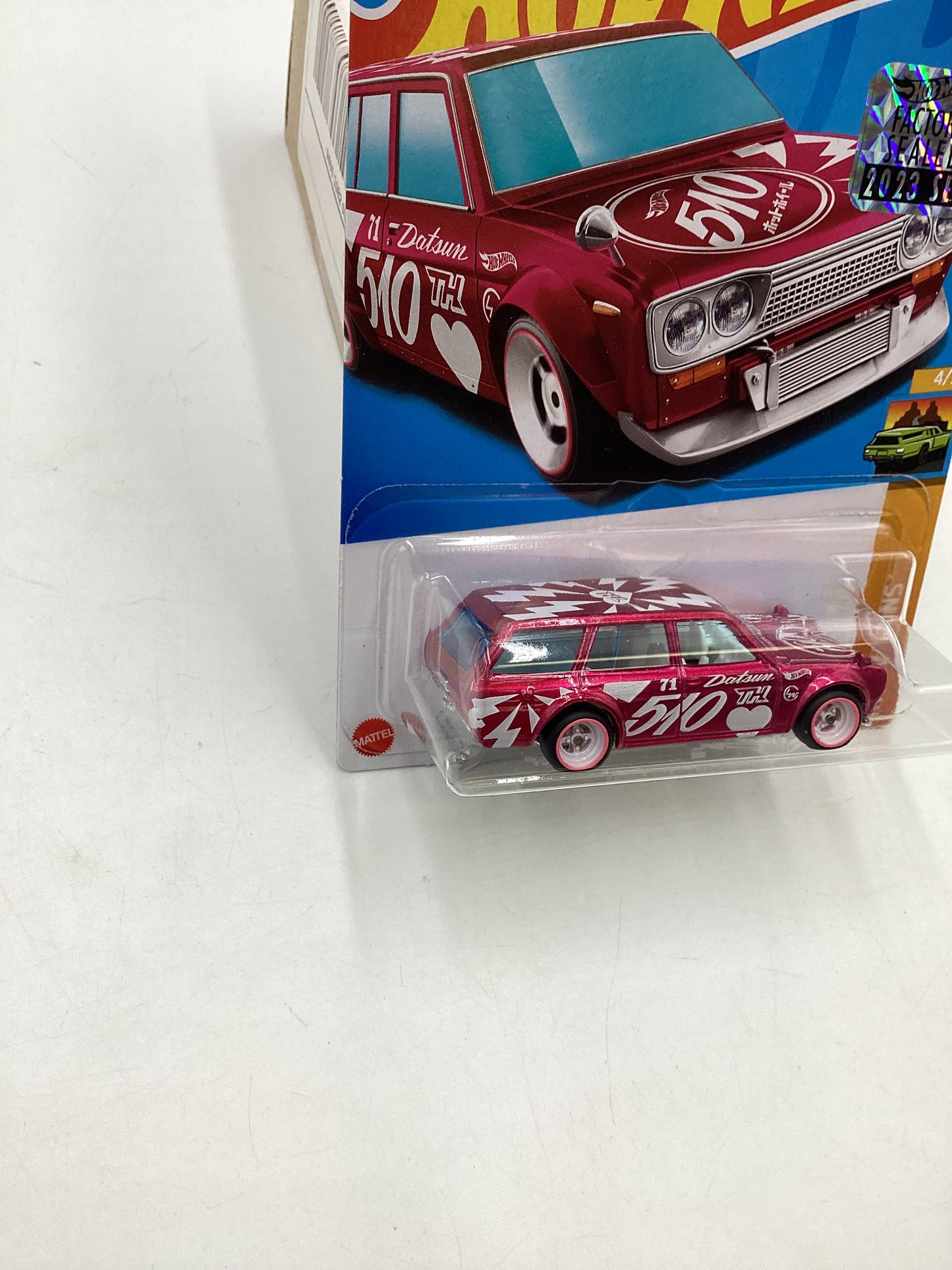 Hot Wheels 2023 Super Treasure Hunt 1/1250 Datsun Bluebird Wagon [510] with protector Factory Sealed