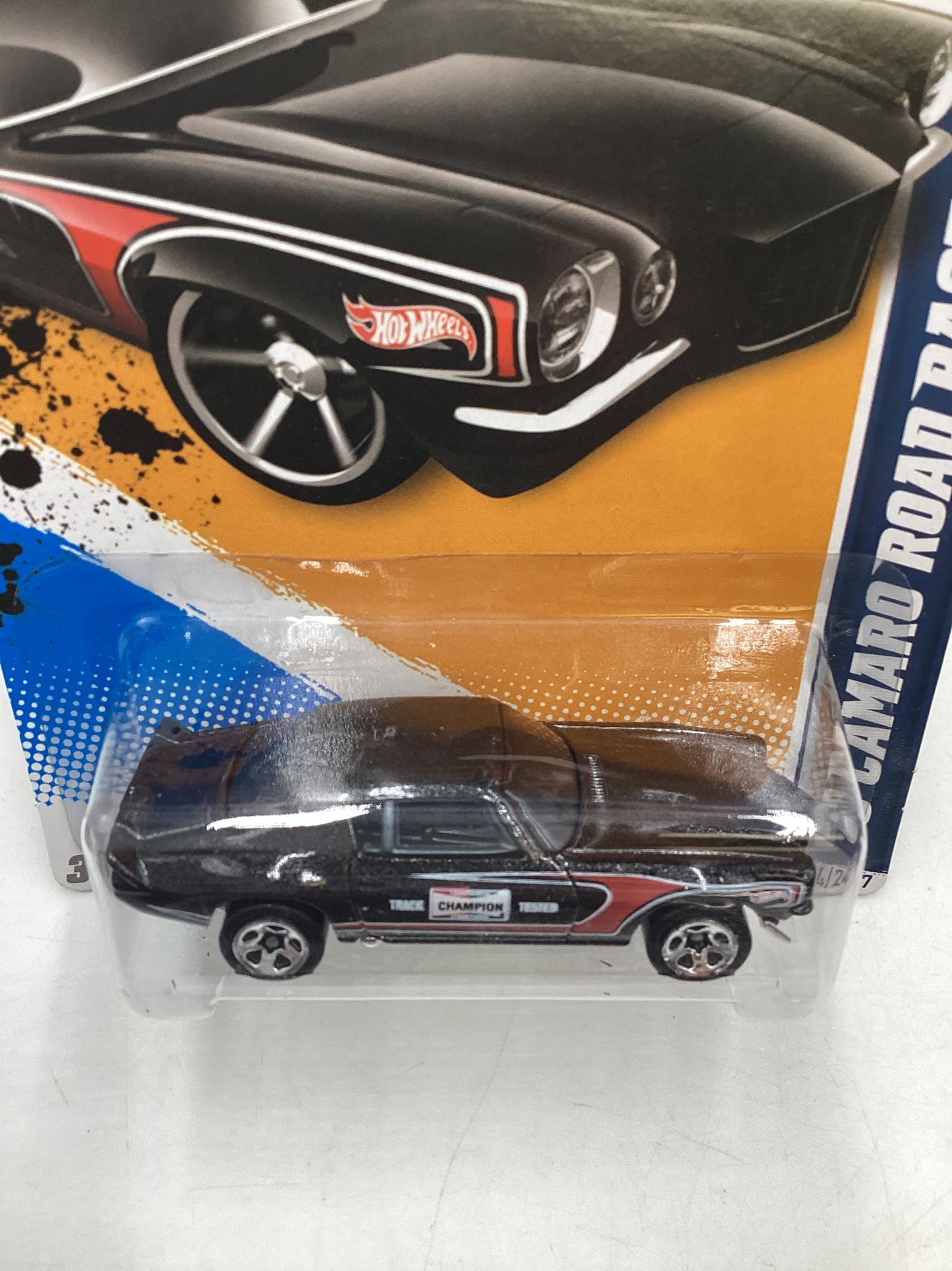 2012 Hot Wheels #144 Black 70 Camaro Road Race 6E