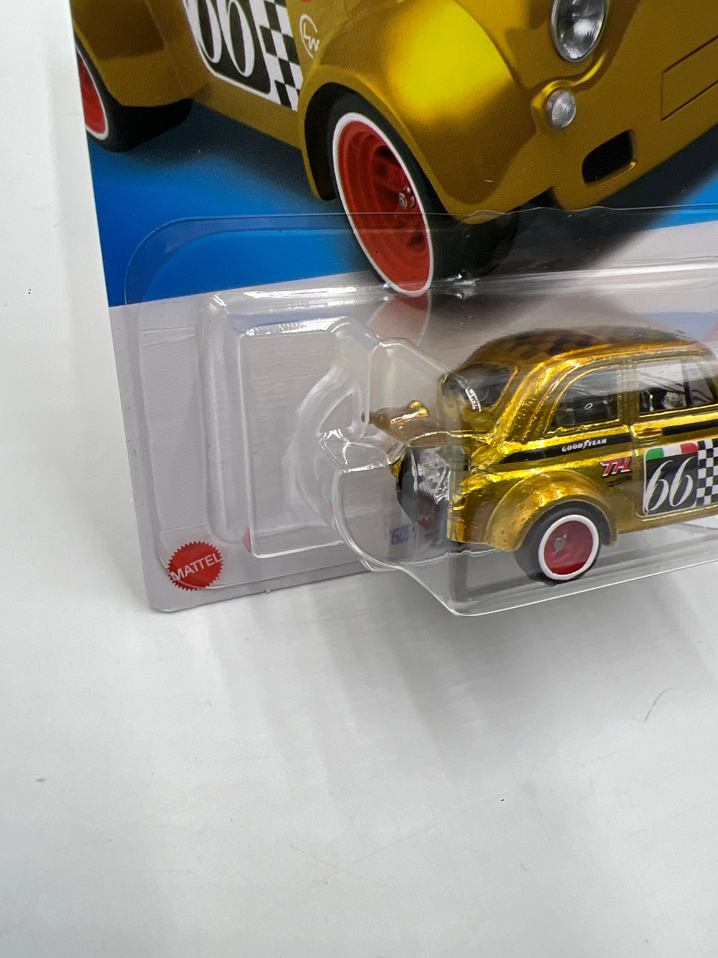 2024 Hot Wheels Super Treasure Hunt #117 60s Fiat 500D Modificado W/Protector