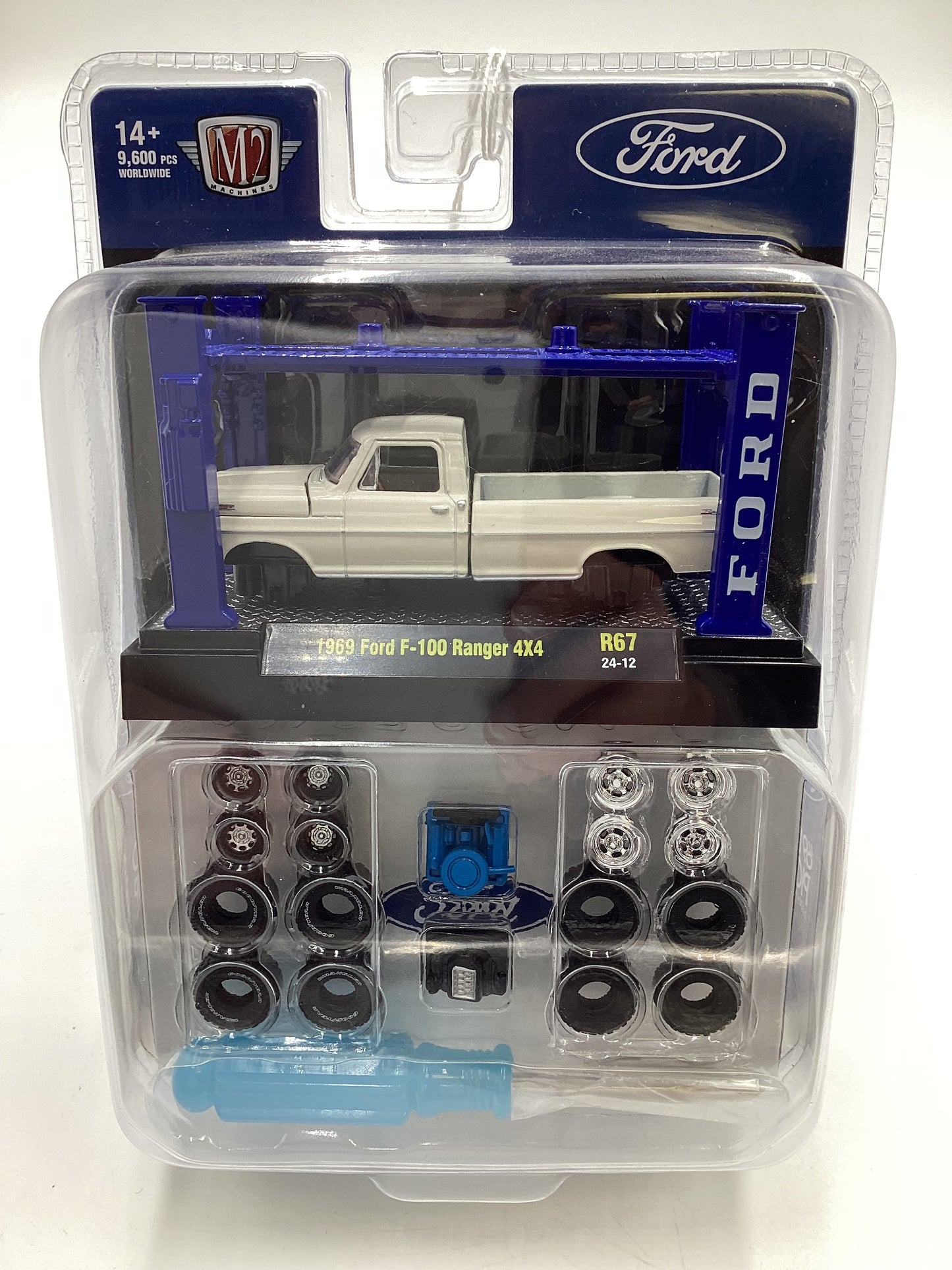 M2 Machines Model Kit 1969 Ford F-100 Ranger Truck 4x4 White R67 201G