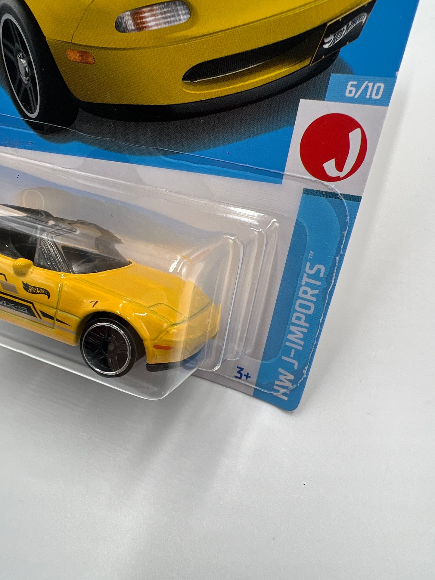 2024 Hot Wheels Q Case #120 91 Mazda MX-5 Miata Yellow 85F