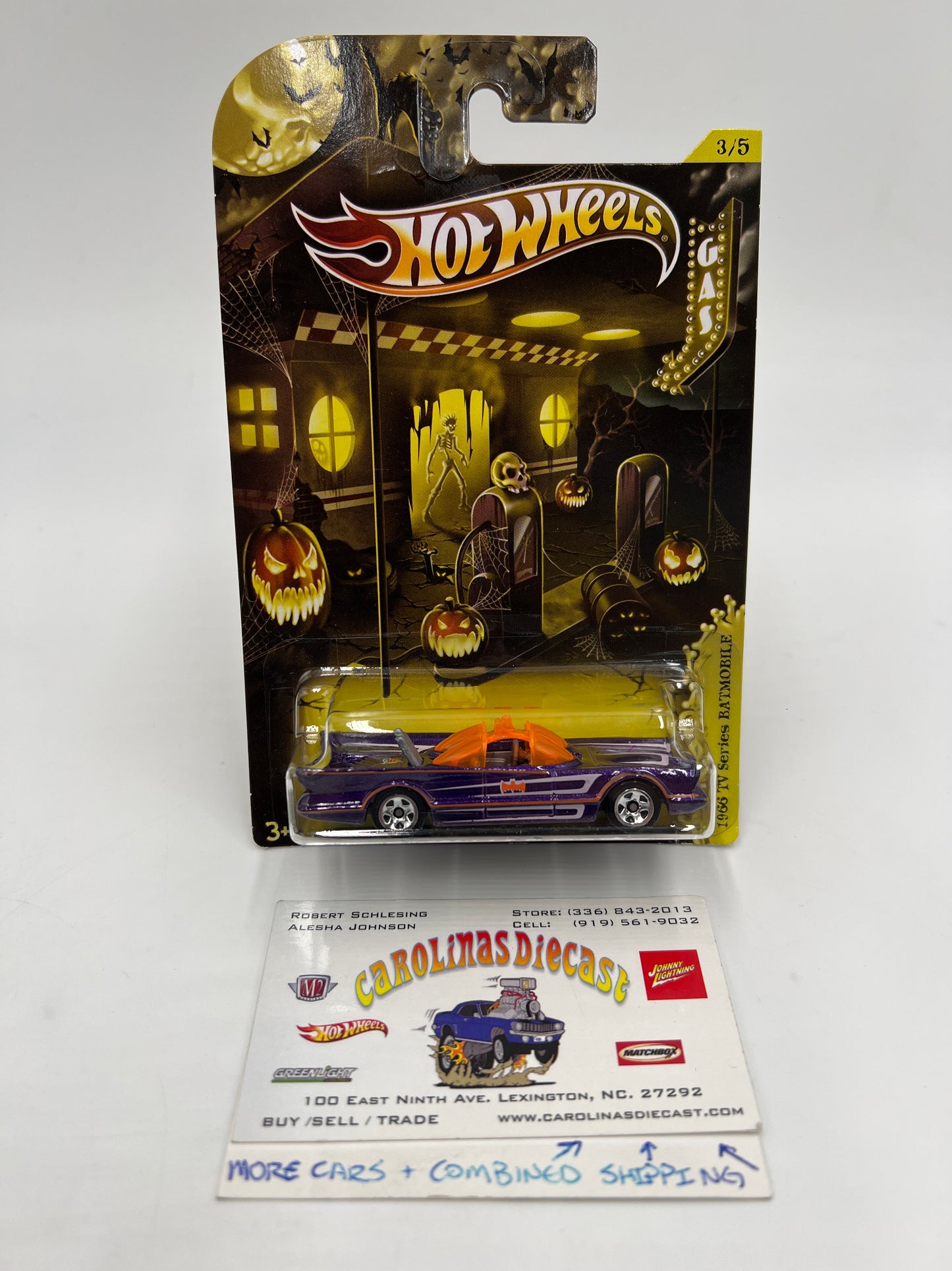 2012 Hot Wheels Kroger Exclusive Happy Halloween Set #3 1966 TV Series Batmobile Purple W/Protector