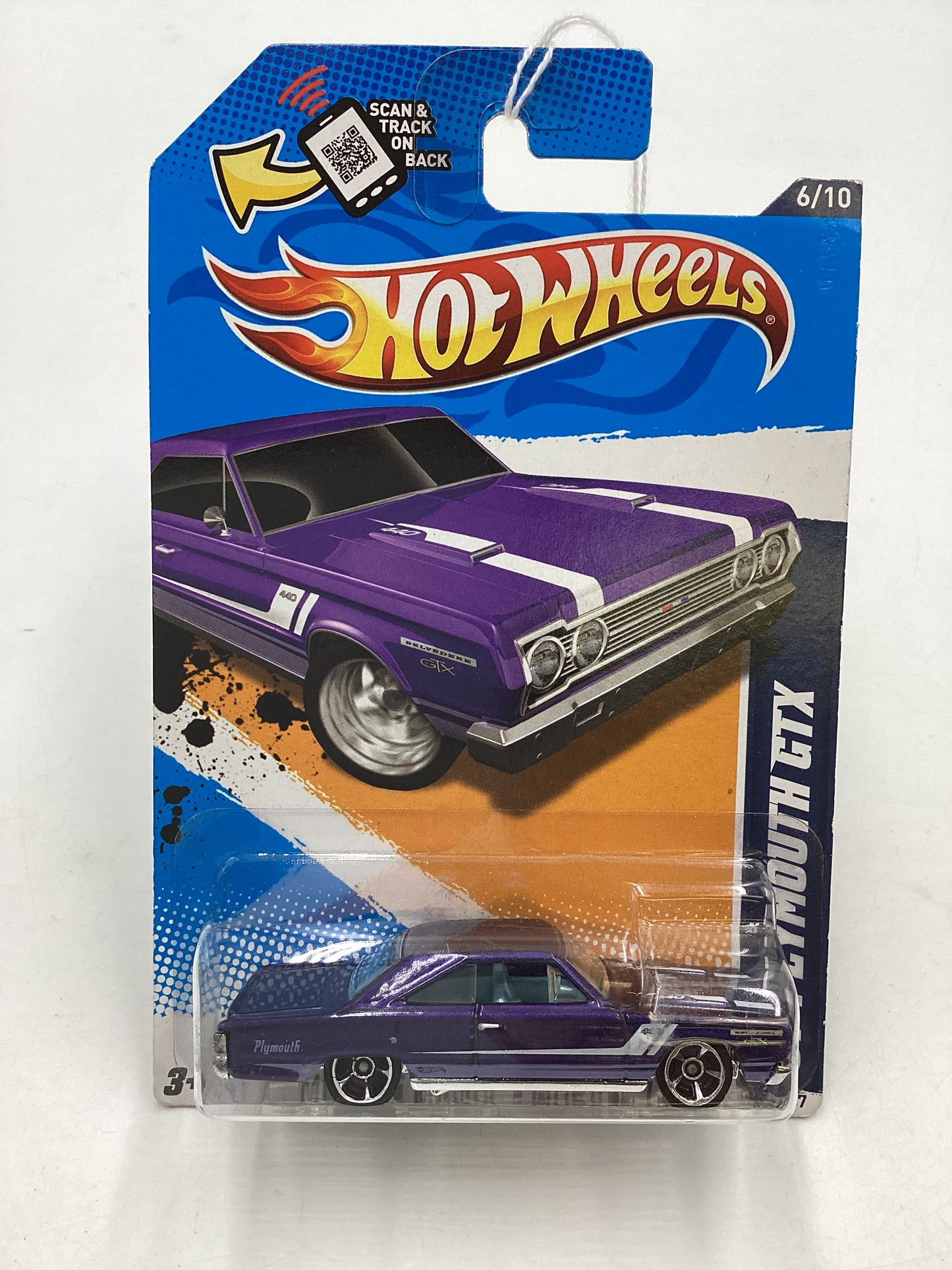 2012 Hot Wheels Muscle Mania Mopar #86 67 Plymouth GTX Purple 36A