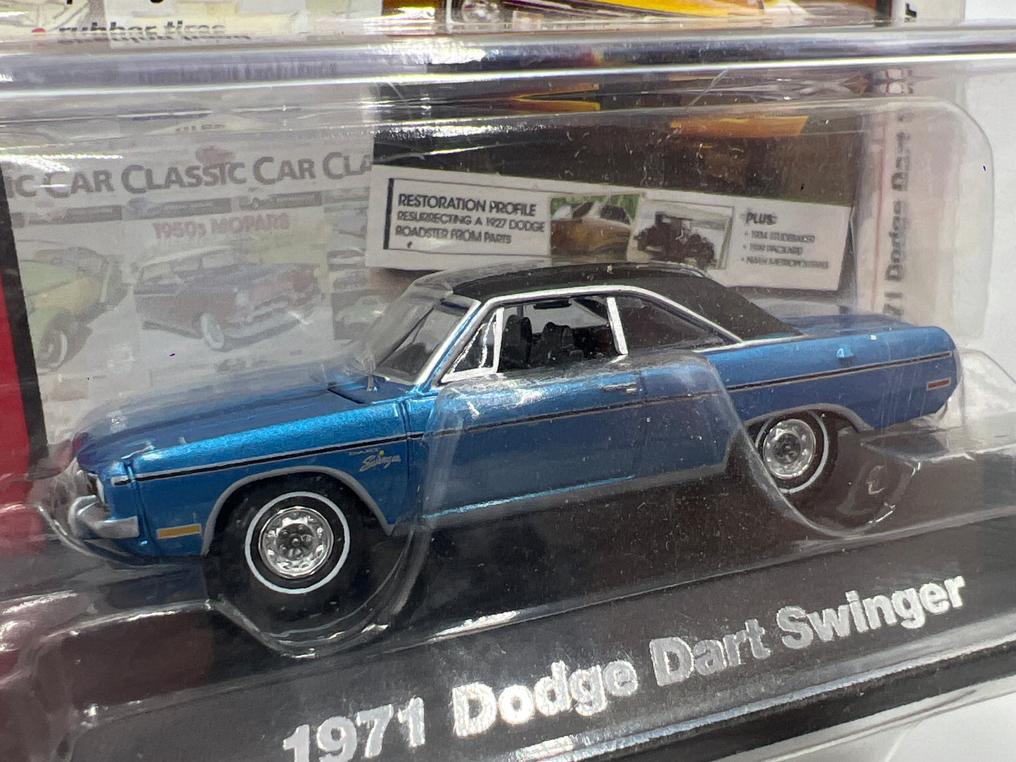 Auto World Hemmings Classic Car #5 1971 Dodge Dart Swinger Blue