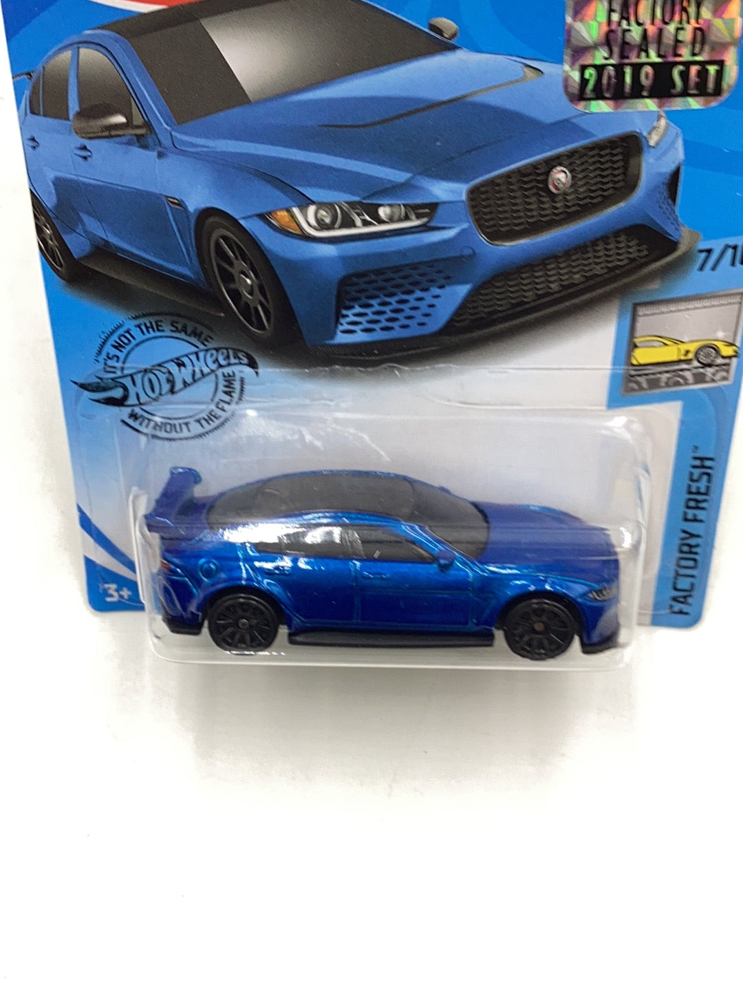 2019 Hot wheels Jaguar XE SV Project 8 GameStop exclusive factory sealed 235F