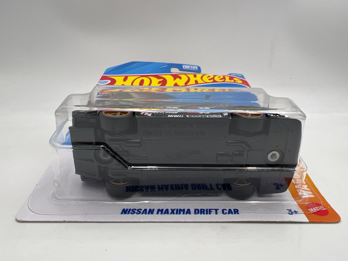 2026 Hot Wheels Super Treasure Hunt #225 Nissan Maxima Drift Car Black K&N W/Protector