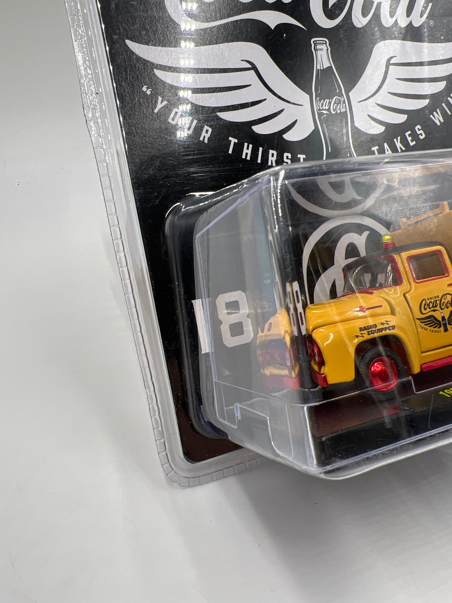 M2 Machines Coca Cola CHASE 1956 Ford F-100 Truck Yellow A38