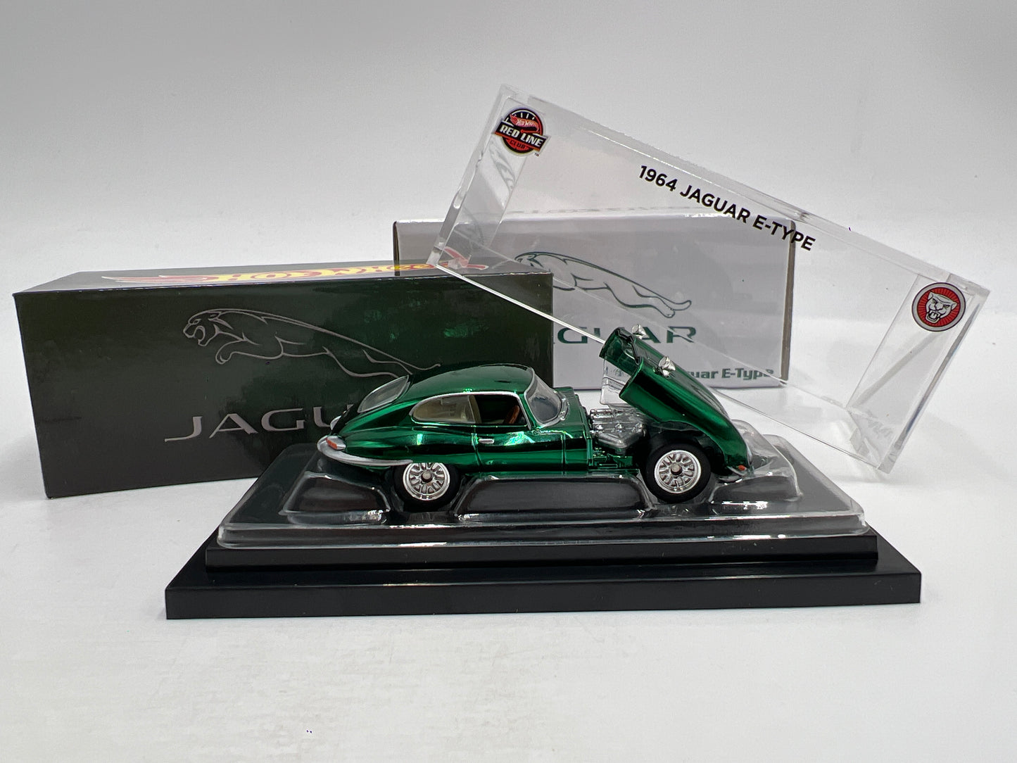 2023 Hot Wheels RLC #26288/30000 1964 Jaguar E-Type Green