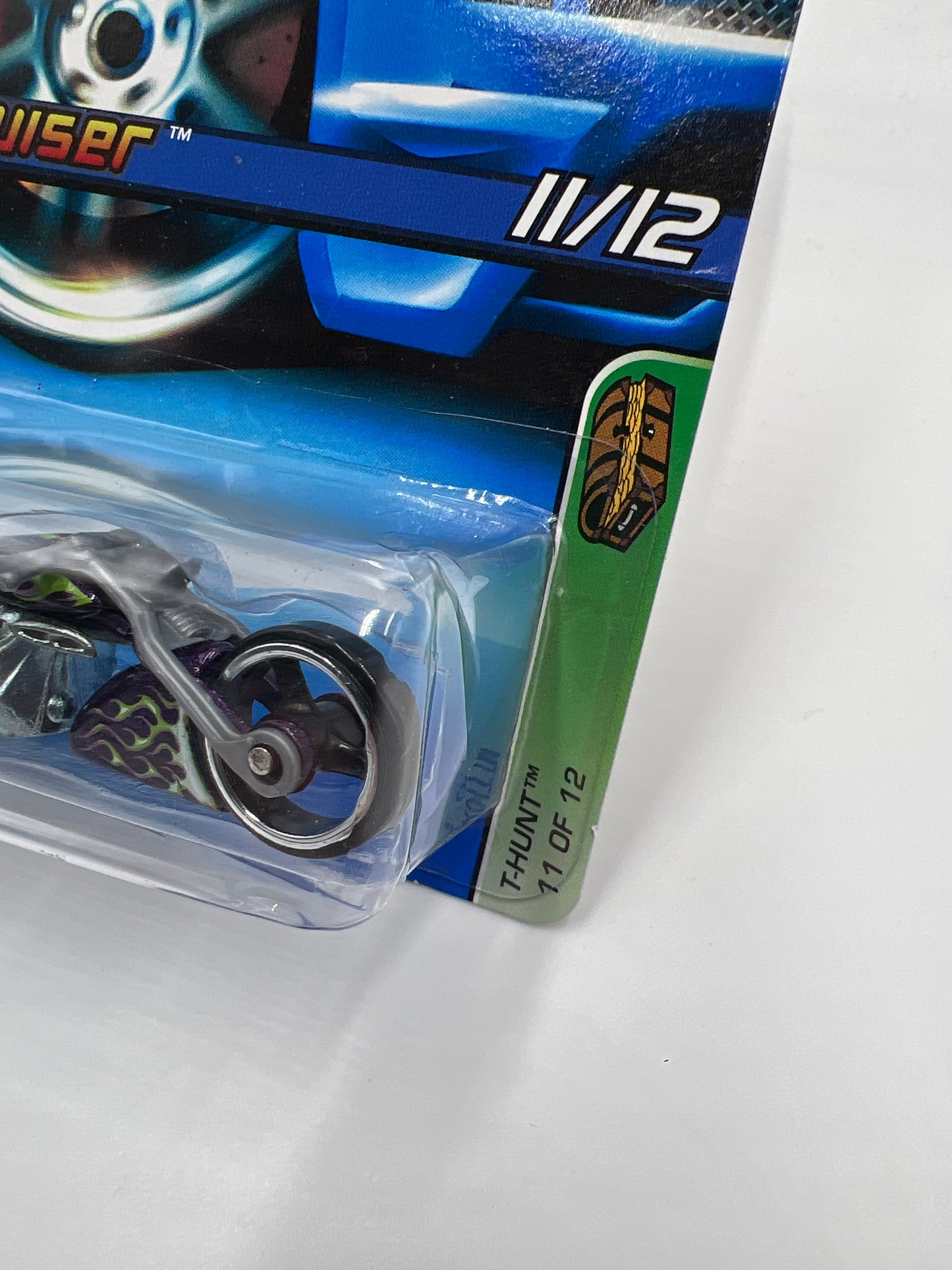 2006 Hot Wheels T-Hunt #49 Pit Cruiser Purple Blister Not Perfect 274C