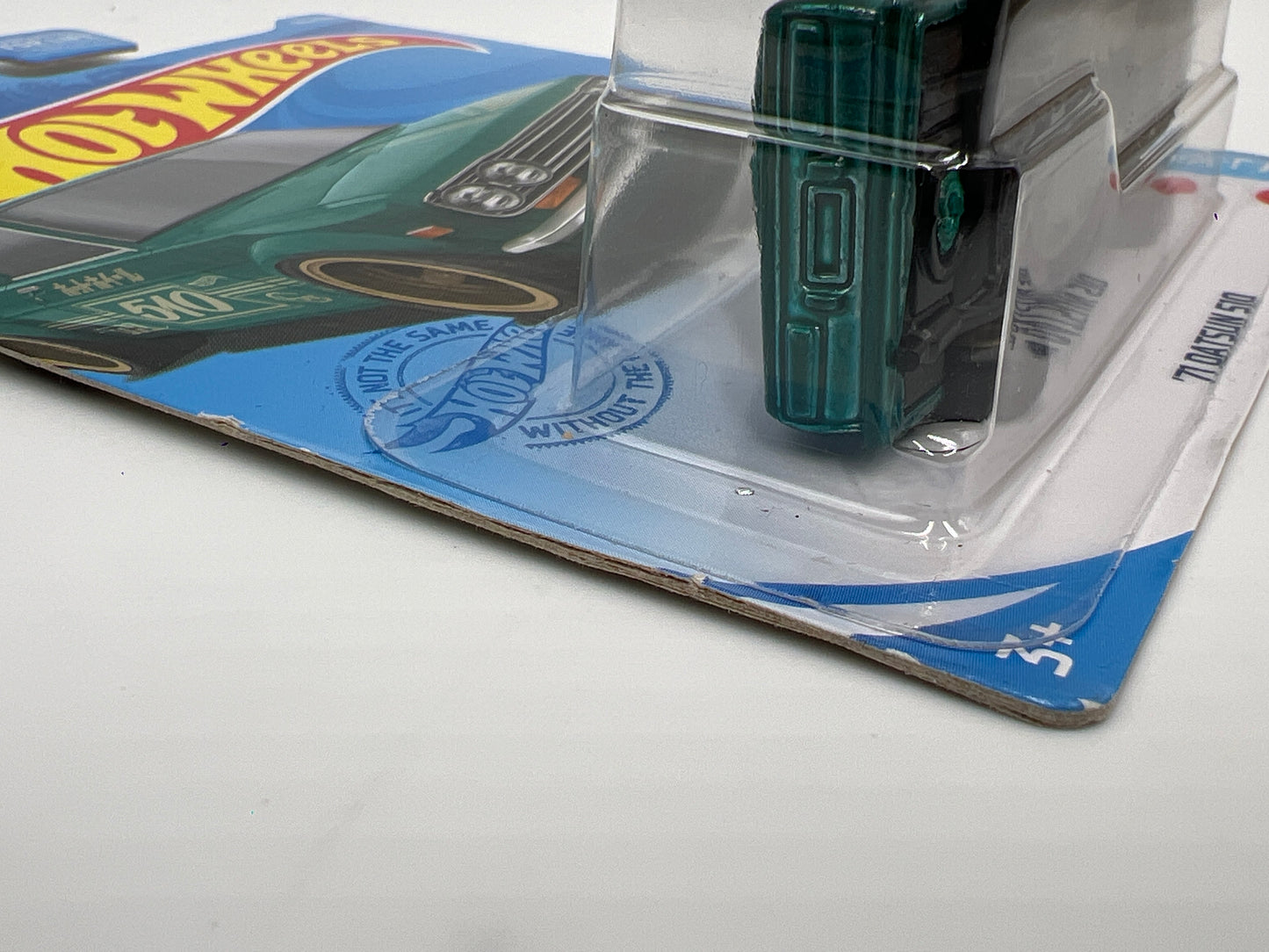 2021 Hot Wheels Super Treasure Hunt #162 71 Datsun 510 Green W/Protector Card Not Perfect