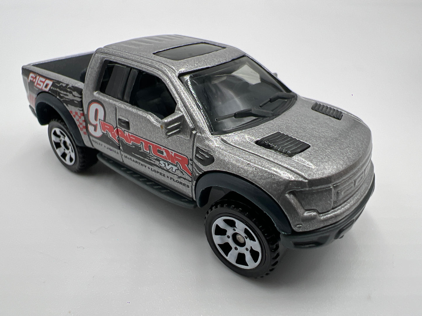 Matchbox 1/64 2010 Ford F-150 SVT Raptor Silver Loose