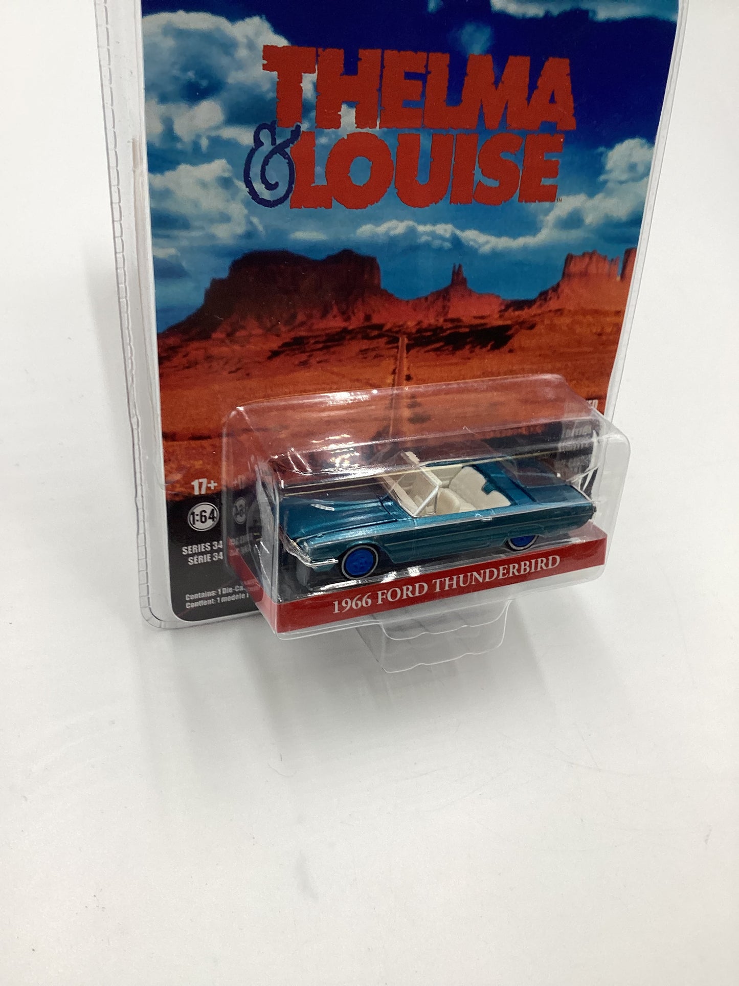 Greenlight Hollywood Series 34 Thelma & Louise 1966 Ford Thunderbird Blue Walmart Chase