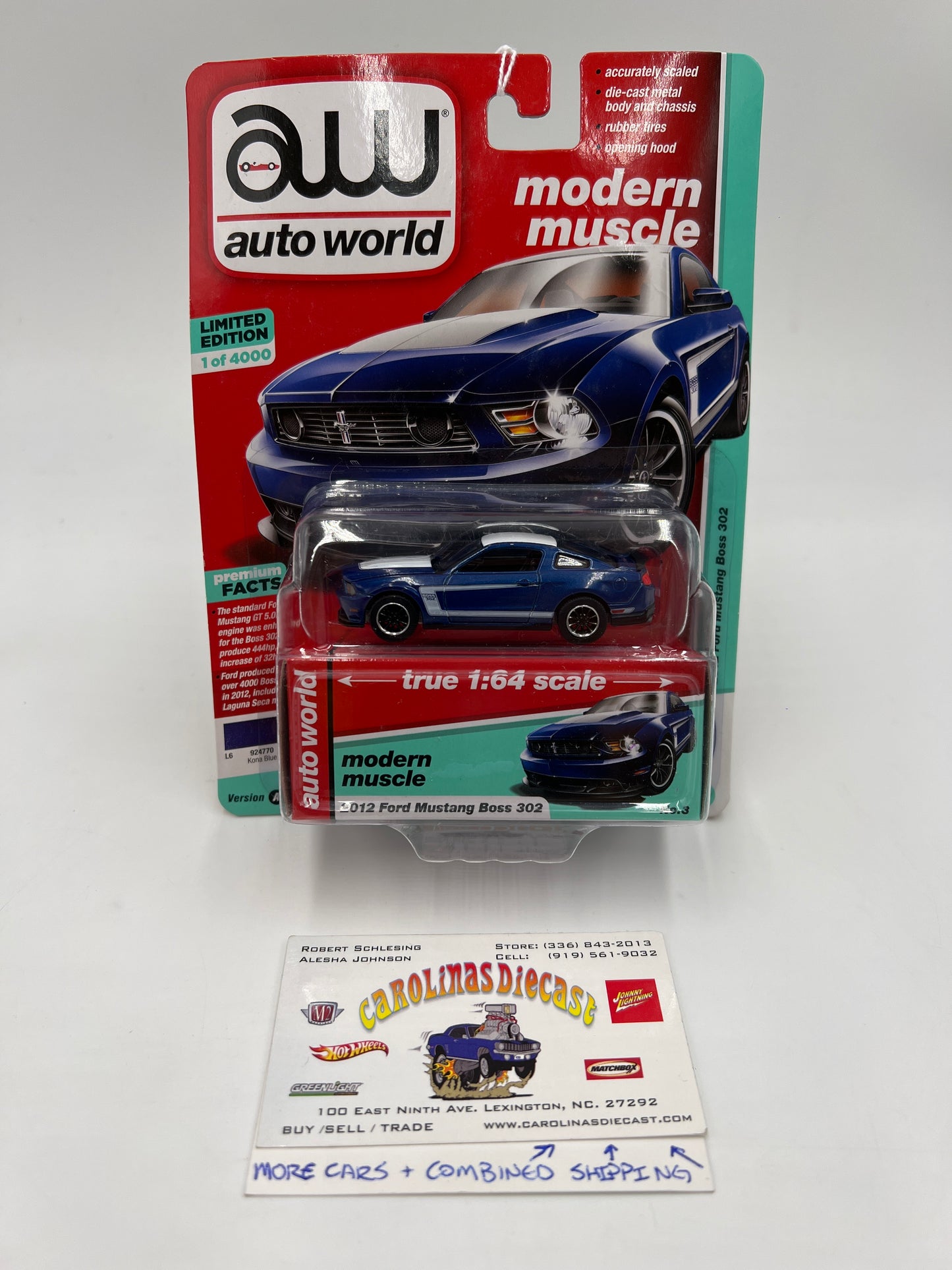 Auto World Modern Muscle Release 1 Version A 2012 Ford Mustang Boss 302 Blue