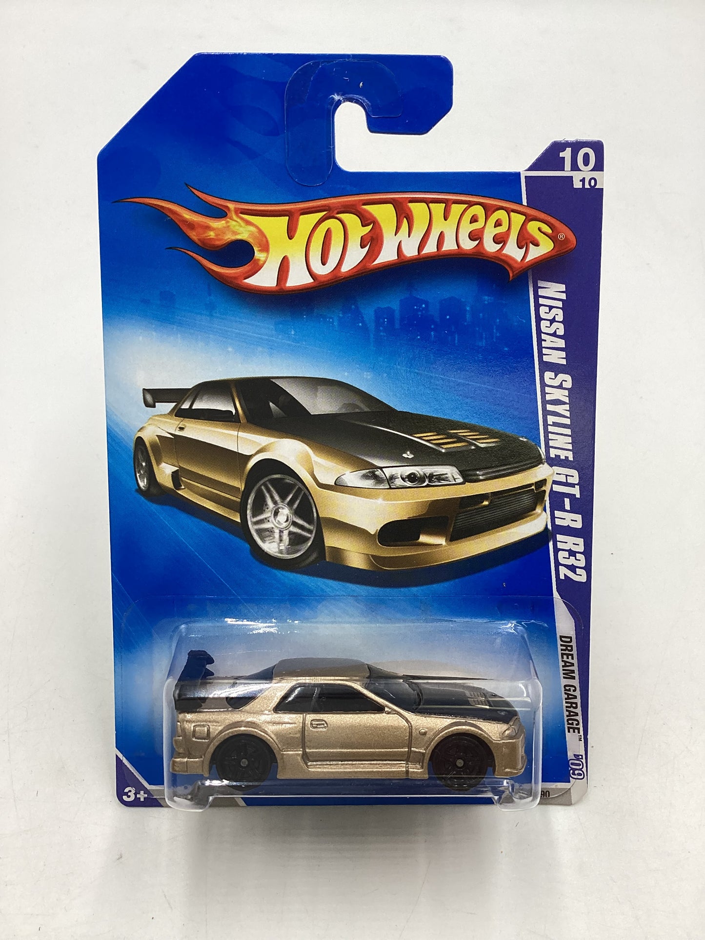 2009 Hot Wheels #156 Nissan Skyline GT-R R32 Gold  W/Protector