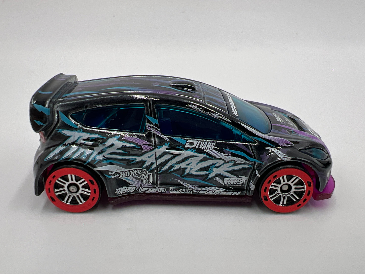 Hot Wheels iD Drift Domination Series 2 #2 12 Ford Fiesta Opened