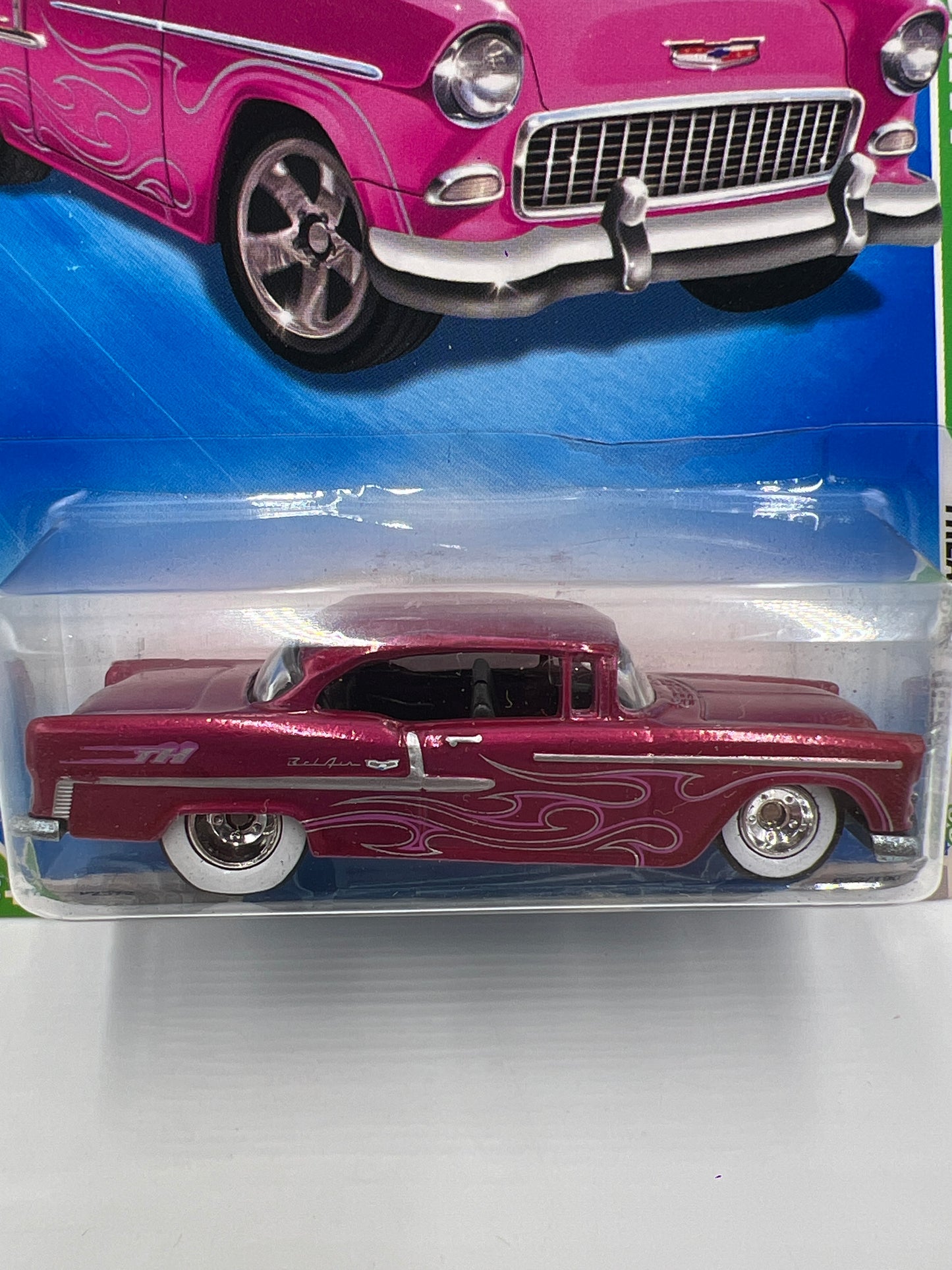 2009 Hot Wheels Super Treasure Hunt #52 55 Chevy Pink W/Protector