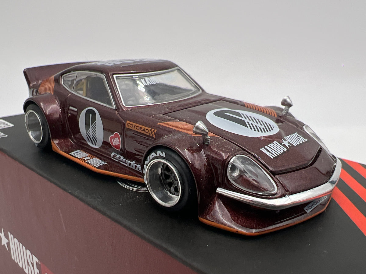Mini GT x Kaido House #023 Datsun Kaido Fairlady Z Dark Red