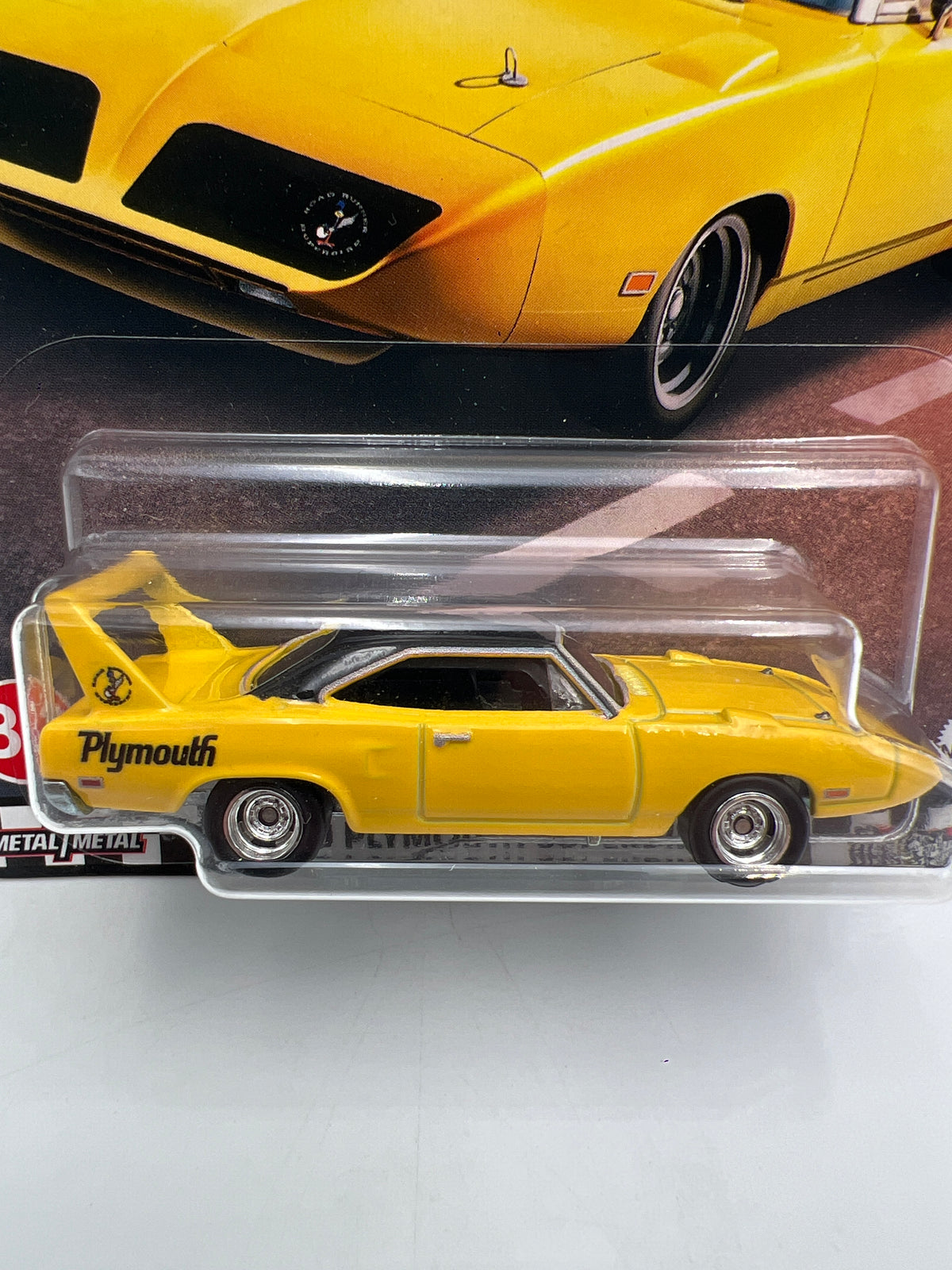 Hot Wheels Premium Boulevard #33 70 Plymouth Superbird Yellow W/Protector