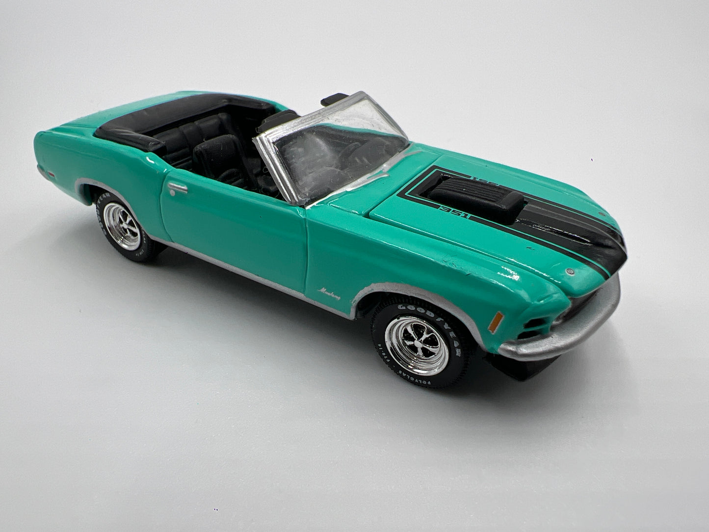 Greenlight Route 66 U.S.A Collector Pack 1970 Ford Mustang 351 Tiffany Blue Loose