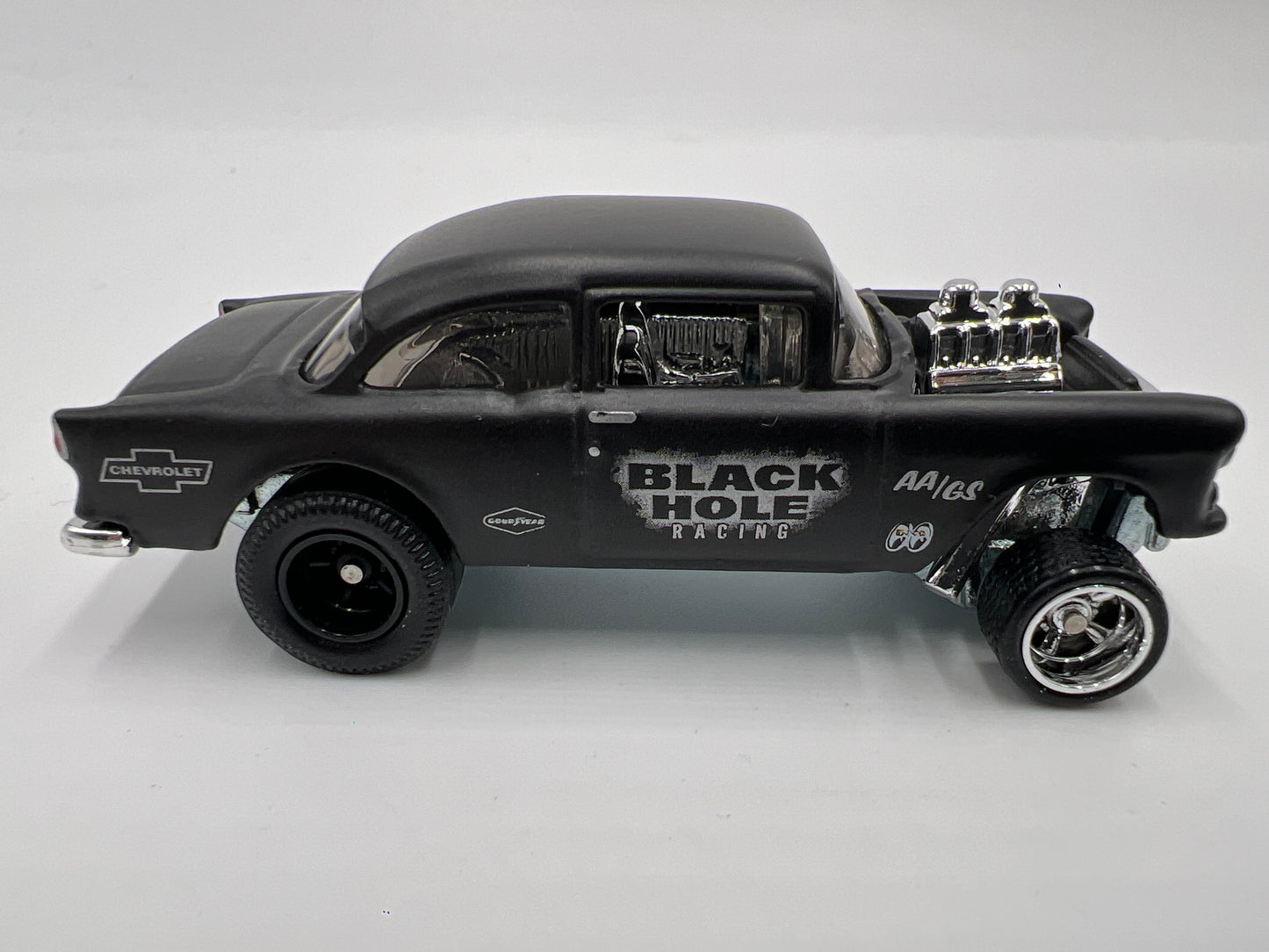 Hot Wheels 1/64 Premium Diorama Set 55 Chevy Bel Air Gasser Matte Black Hole Loose