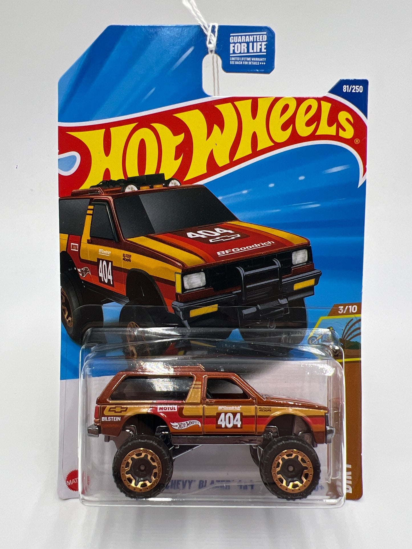 2025 Hot Wheels P Case Dirt #81 Chevy Blazer 4x4 Brown 15F