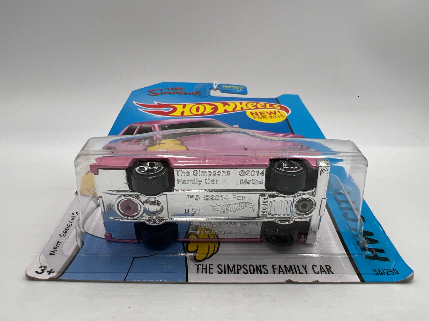 2015 Hot Wheels City #56 The Simpsons Family Car Pink 123A