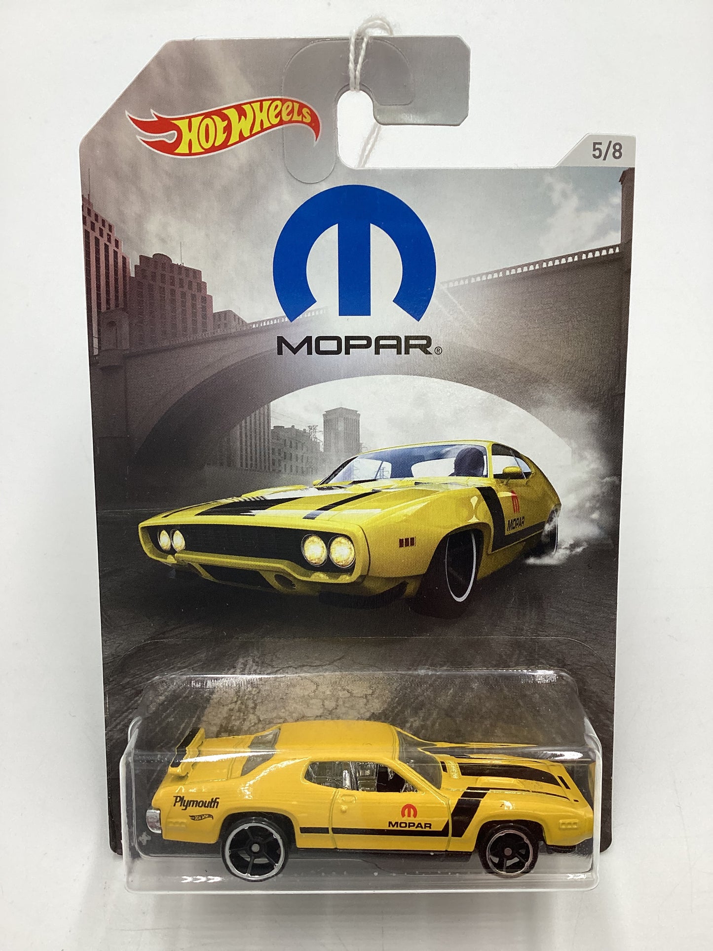 Hot wheels Exclusive Mopar Series #5 71 Plymouth Road Runner Yellow