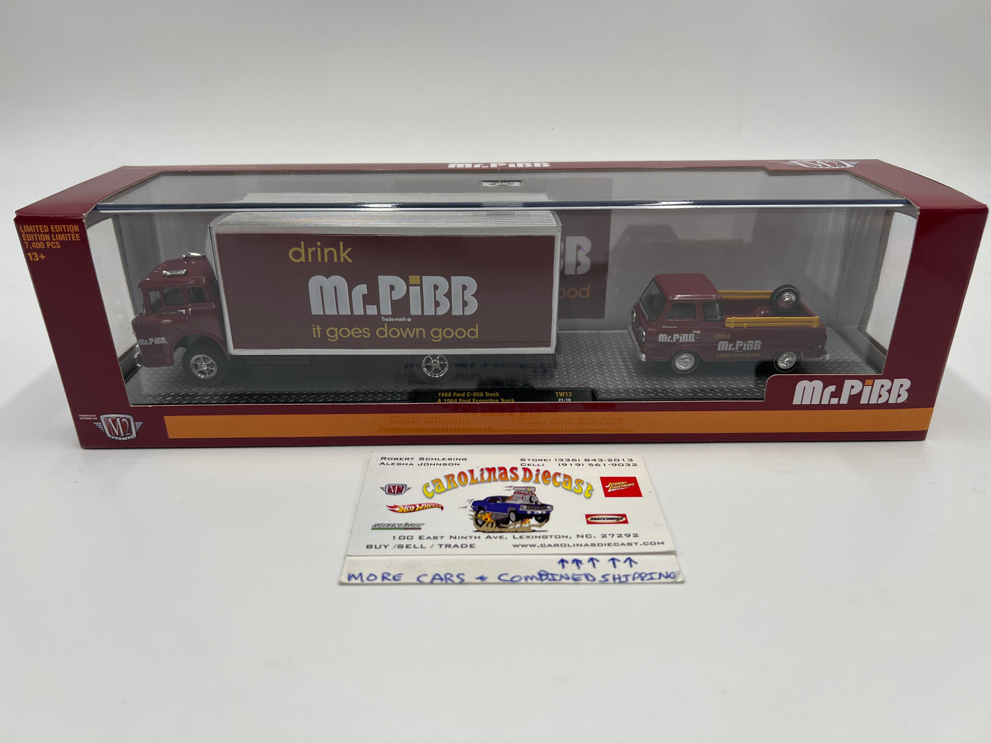 M2 Machines Auto Haulers Mr. Pibb 1966 Ford C-950 Truck & 1964 Ford Econoline Truck TW12