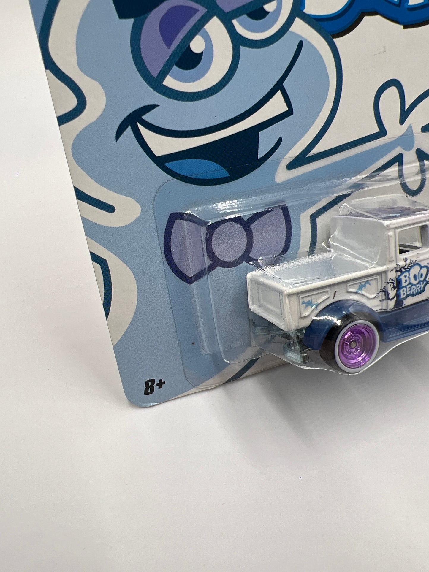 Hot Wheels Pop Culture Premium General Mills Boo Berry 29 Ford Pickup W/Protector