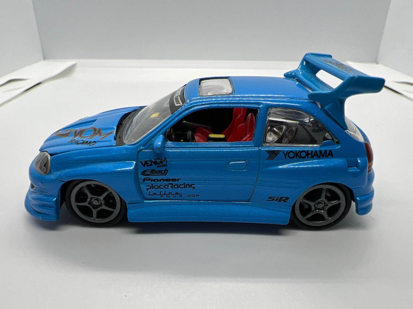 Muscle Machines 1/64 Import Tuners 2000 Honda Civic HB Venom Racing Blue Loose