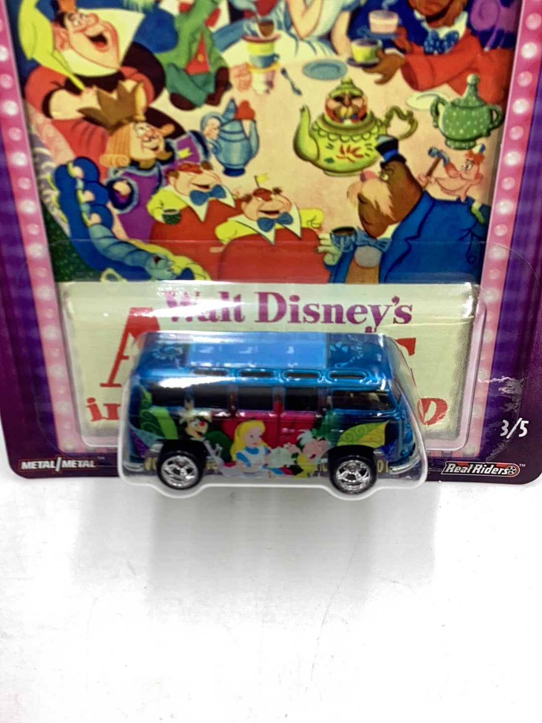 Hot wheels pop culture Disney Alice in Wonderland Volkswagen Deluxe Station Wagon 265D