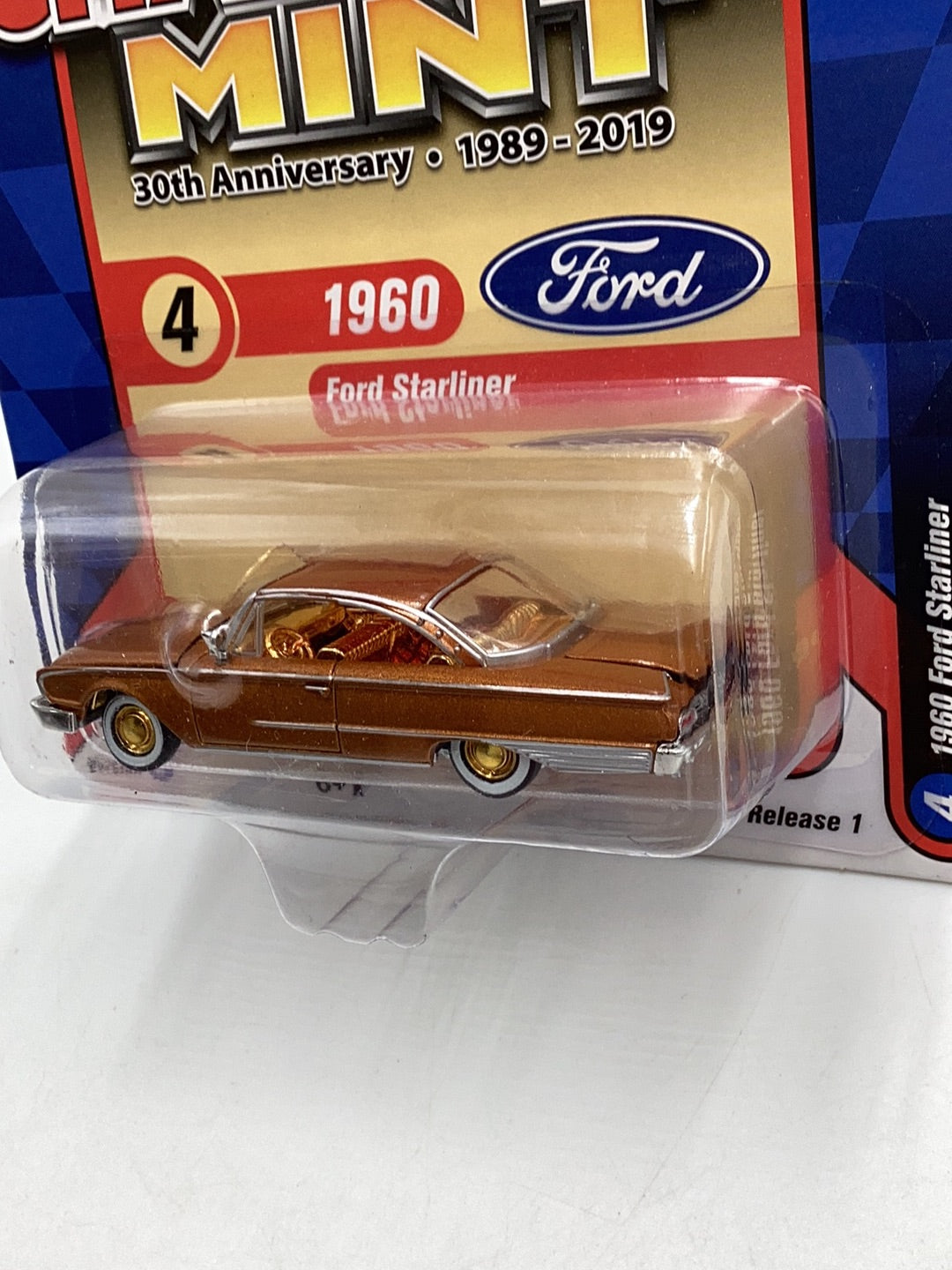 Racing Champions Gold Strike RC Mint 1960 Ford Starliner