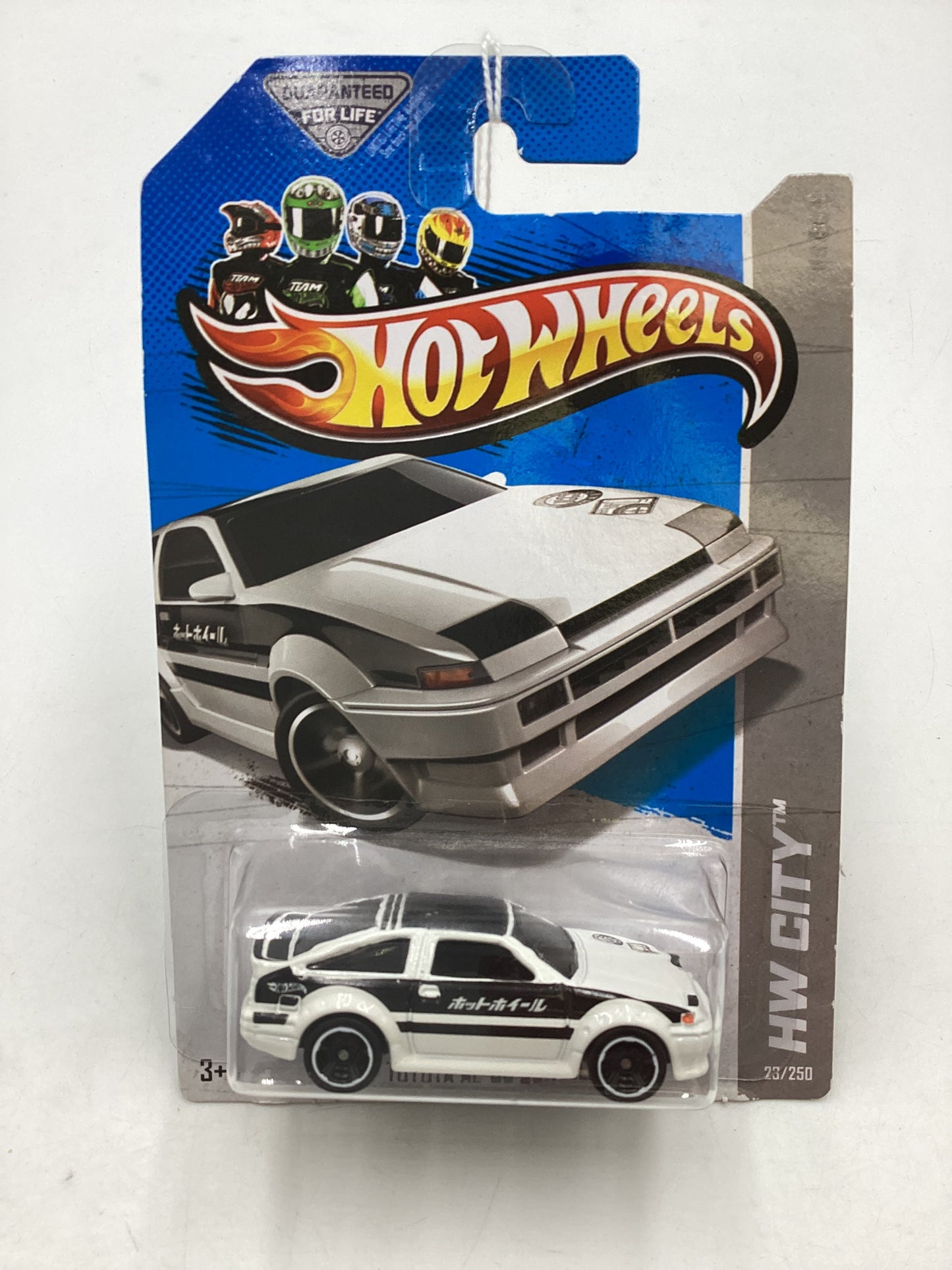 2013 Hot wheels #23 Toyota AE 86 Corolla White 95B